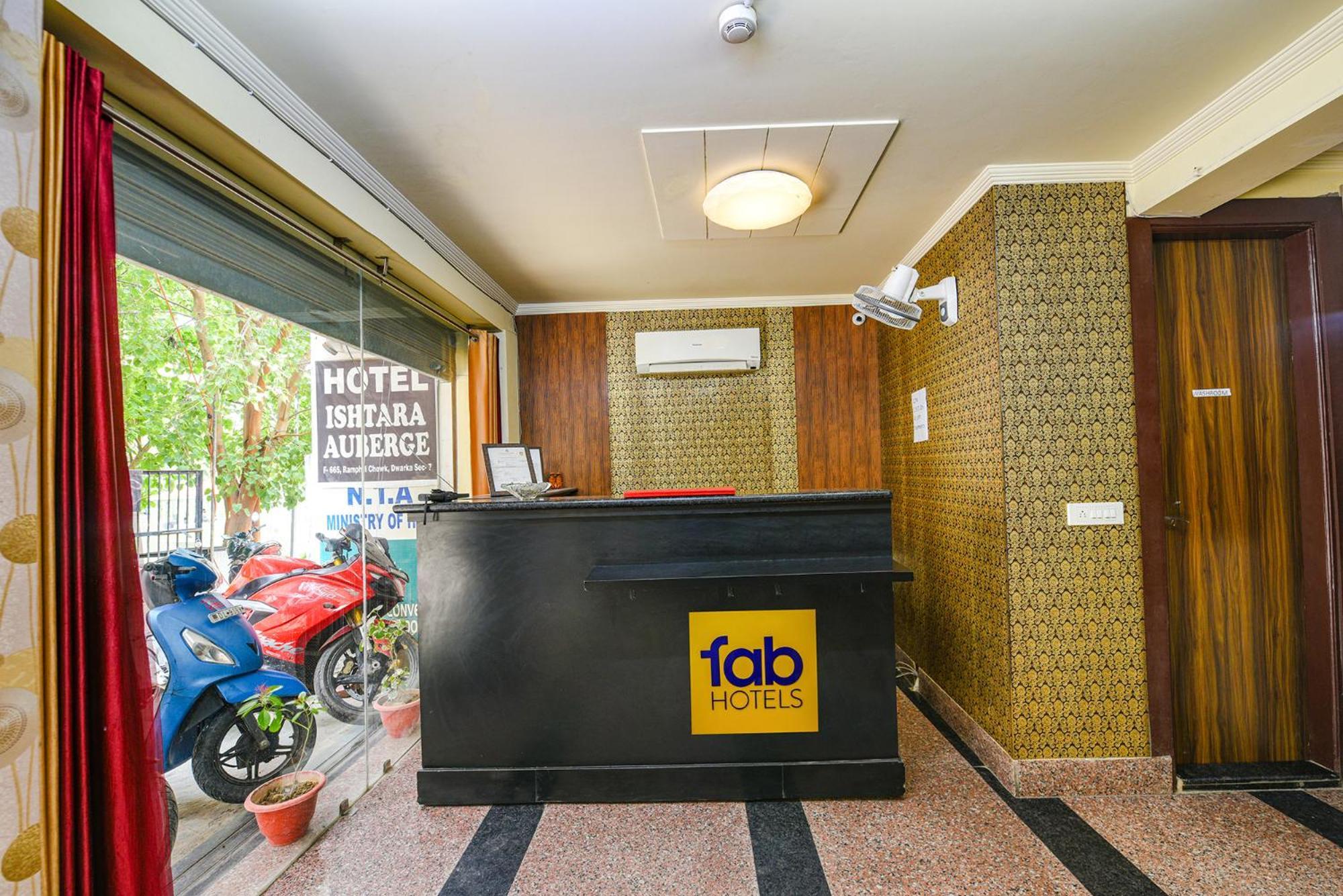 Fabhotel Ishtara Auberge - Nr Yashobhoomi Convention Centre Nova Deli Exterior foto