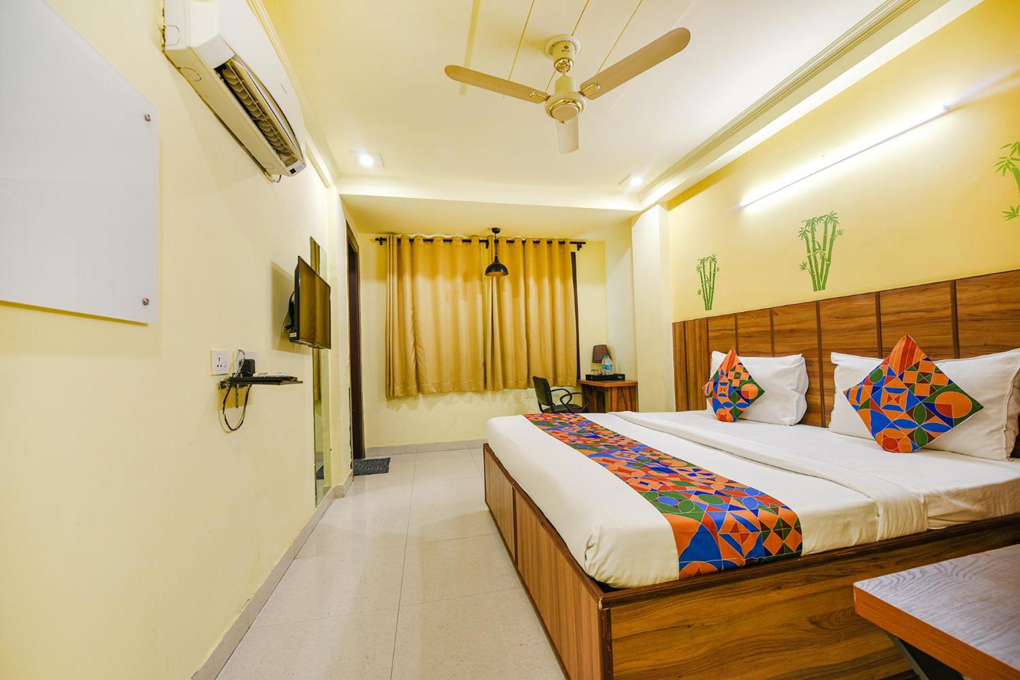Fabhotel Ishtara Auberge - Nr Yashobhoomi Convention Centre Nova Deli Exterior foto